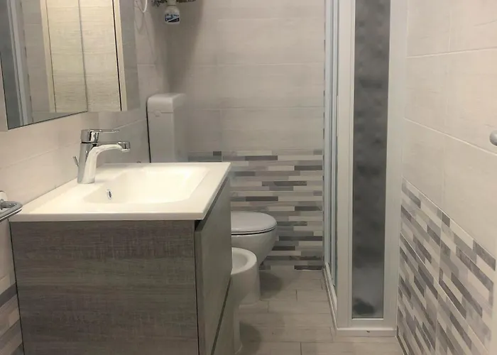 Cozy Flat 50mt From The Sea Апартаменты Бибионе